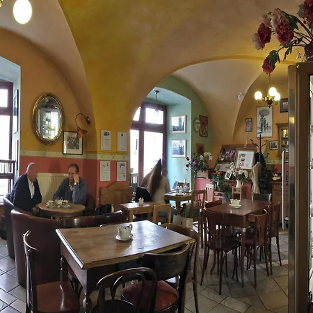 Chateau 9 By Adrez شقة براغ