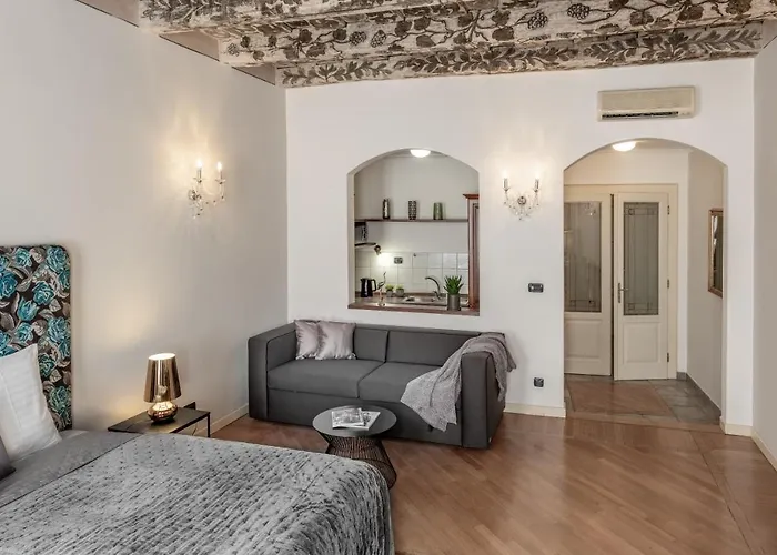 Chateau 9 By Adrez Apartment Prag