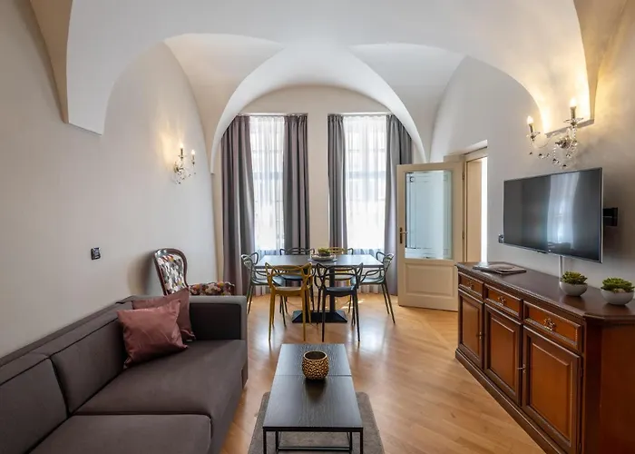 Chateau 9 By Adrez Apartment Prag