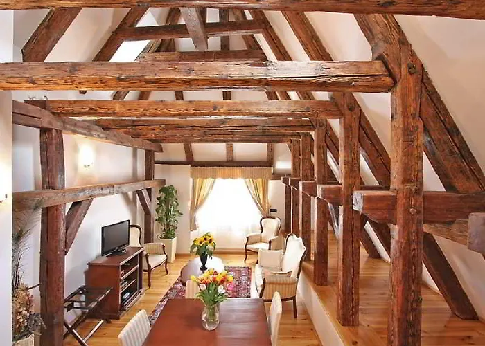 Chateau 9 By Adrez Apartment