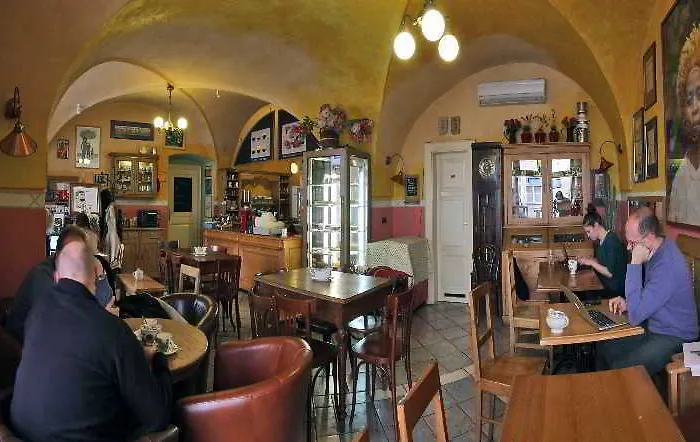 Chateau 9 By Adrez Apartment Prag