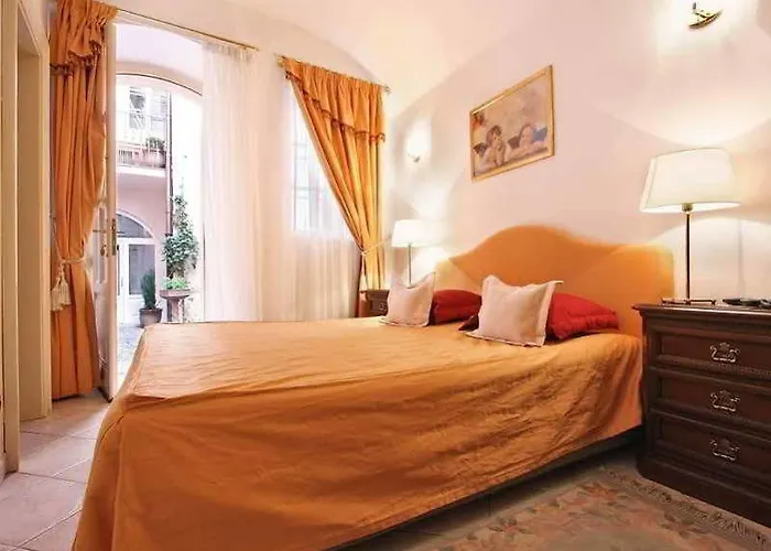 Chateau 9 By Adrez Apartment