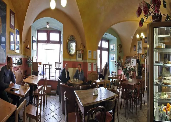 Chateau 9 By Adrez Apartment *