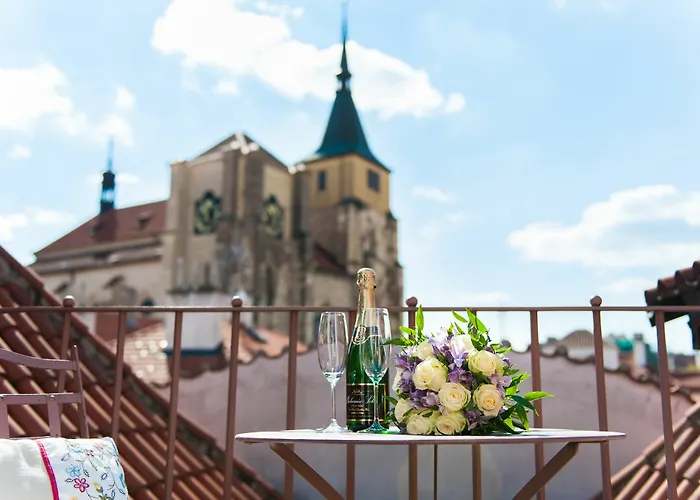 Chateau 9 By Adrez Apartment Prag