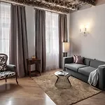 Chateau 9 By Adrez * Prag