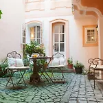 Apartment Chateau 9 By Adrez *