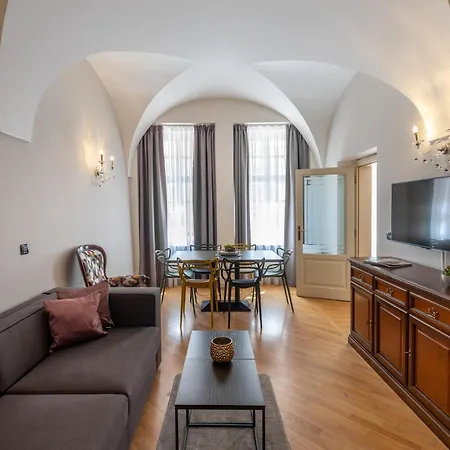 Chateau 9 By Adrez Apartmán Praha